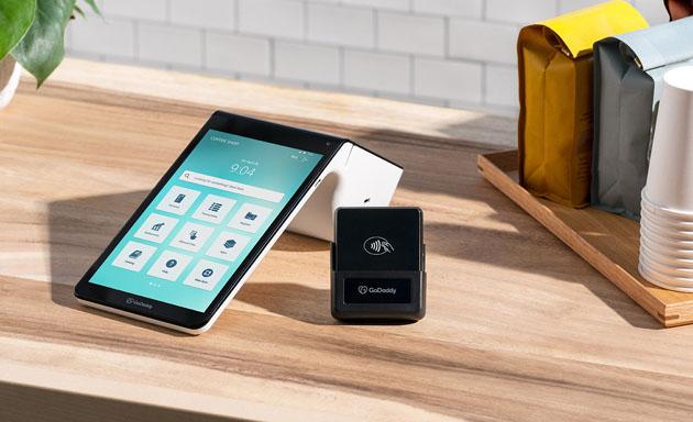 Picture of Commerce 360 device in use